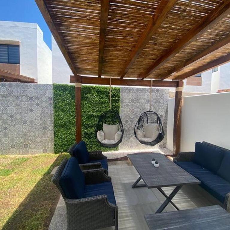 CASA CORAL LUJO Y EQUIPAMIENTO RESDENCIAL PALMILLA - Three-Bedroom House - 64