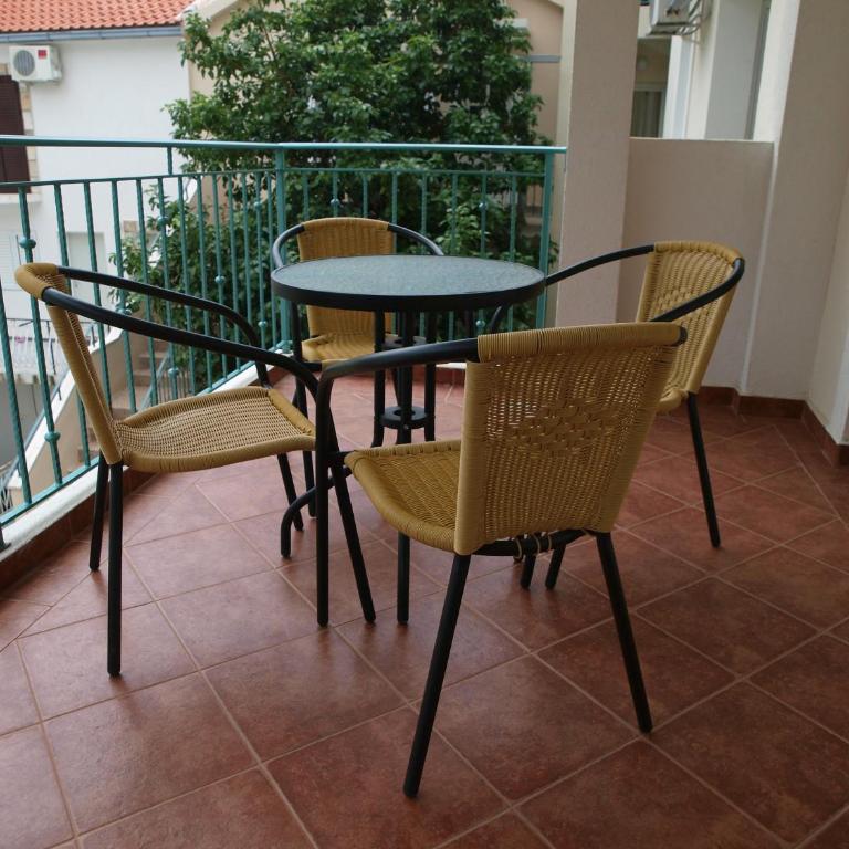 Apartments Obala B&B - Dragović - One-Bedroom Apartment with Balcony - 3