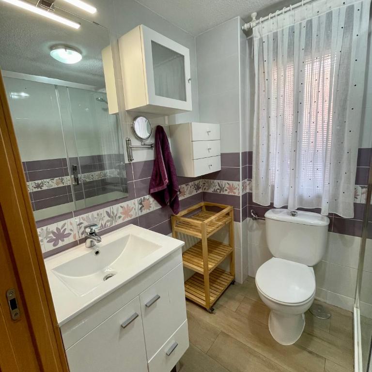 Apartamento 2 dormitorios en primera linea de playa San Cristóbal - Apartamento de 2 dormitorios - 16