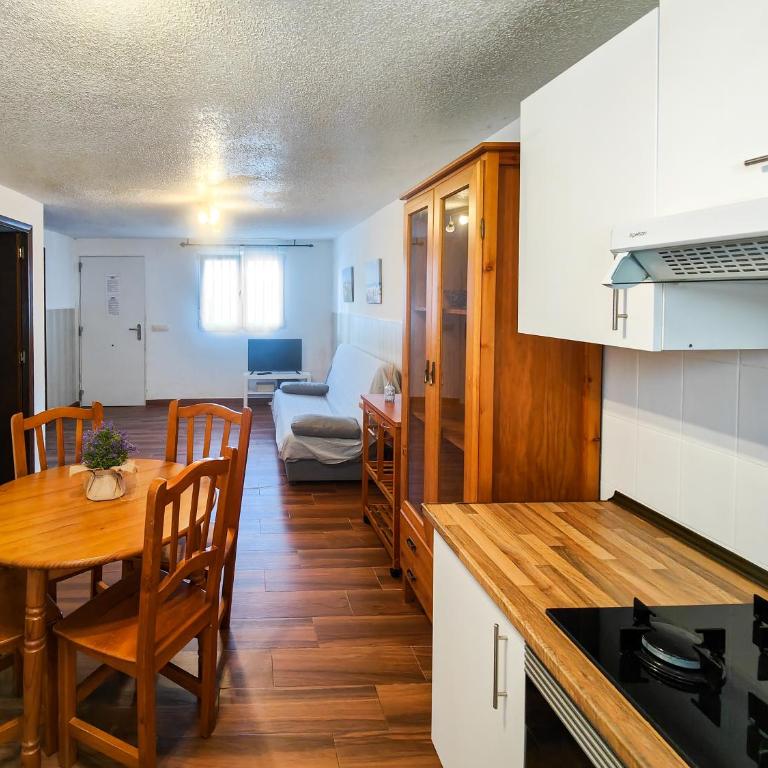 Primera línea de playa - terraza privada - parking - Ideal familias 6-7 pax o Parejas 2-4 pax - One-Bedroom House - 11