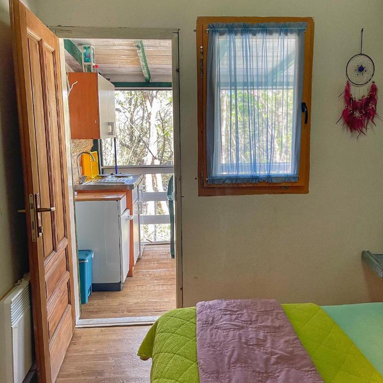 FREEDOM 1 - One-Bedroom Apartment - 3