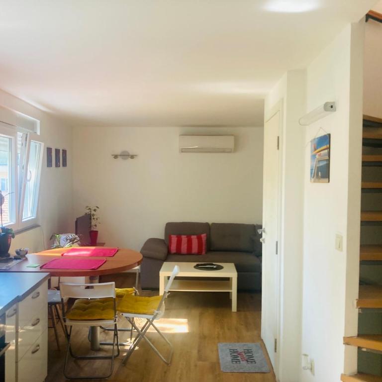 Podgorica-Downtown - Apartman sa 2 Spavaće Sobe - 5