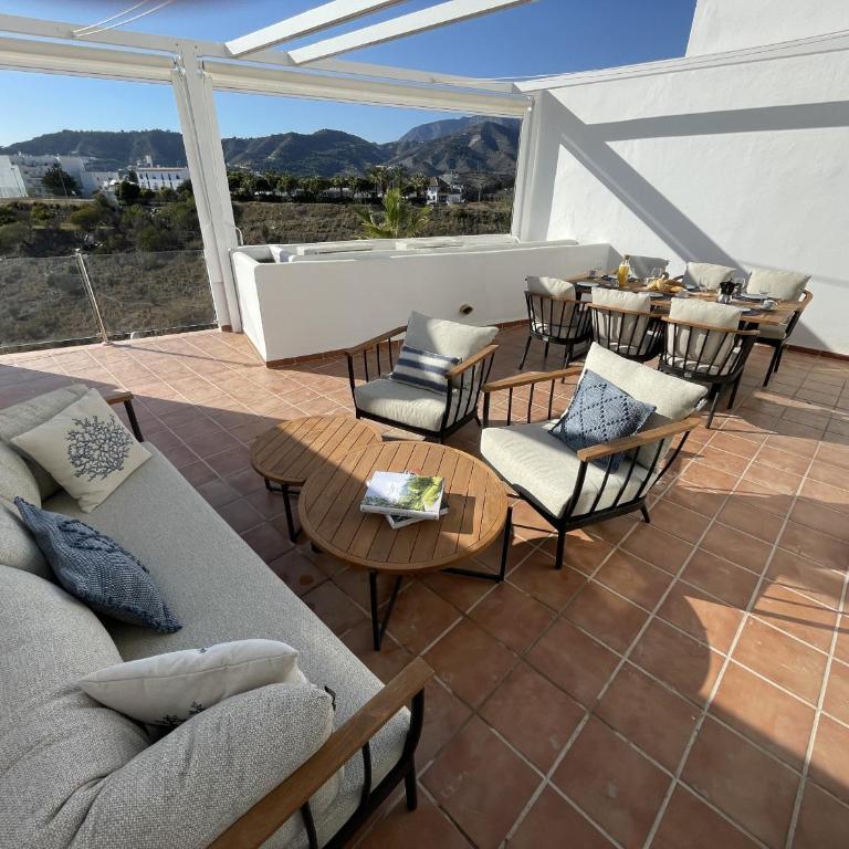 Casa Kalithea - Three-Bedroom House - 6