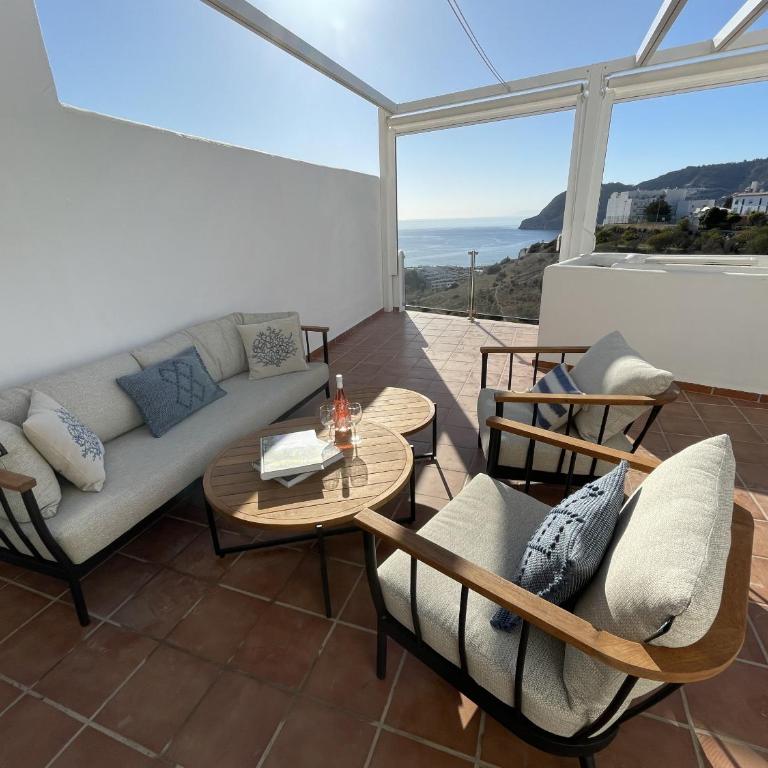 Casa Kalithea - Three-Bedroom House - 7