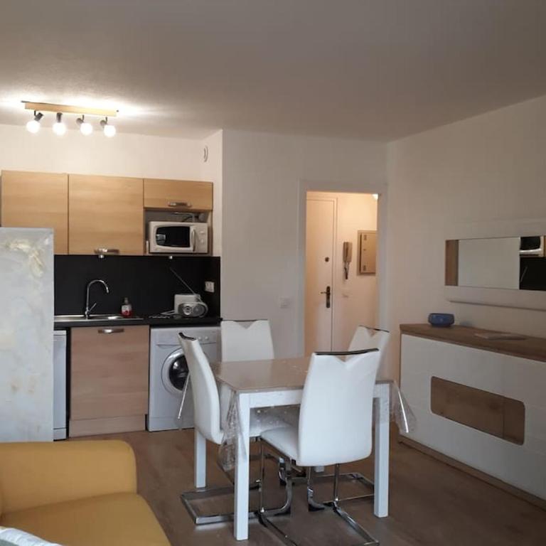 GITE LES BOTIAS - Apartment mit 2 Schlafzimmern - 1