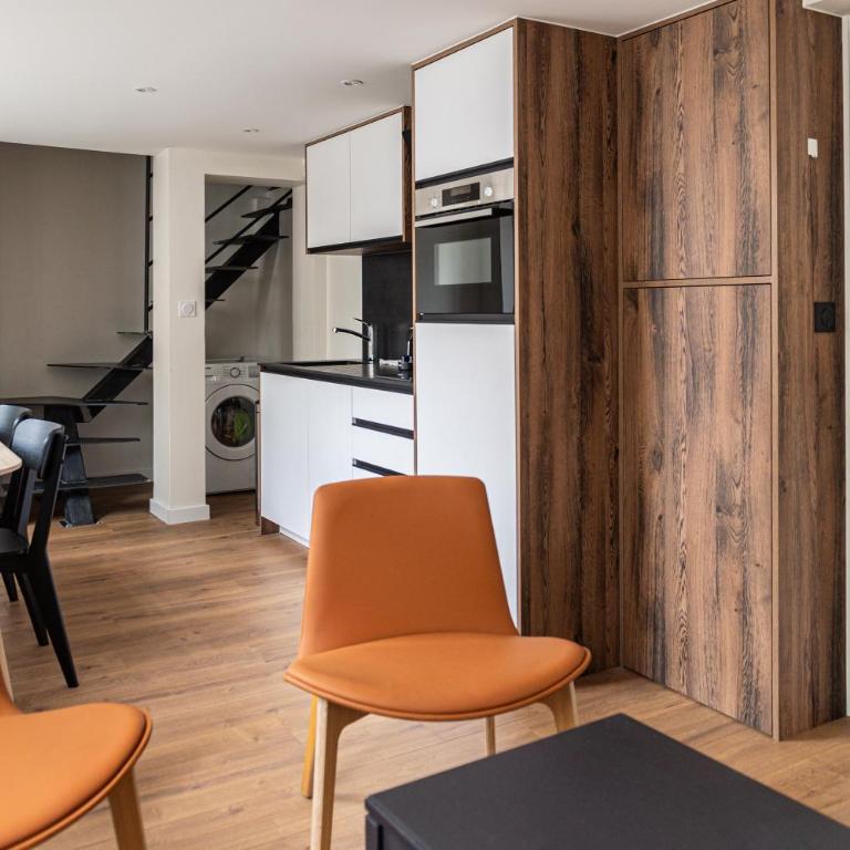 Make My Day 61, rue Sully - Appartement en Duplex - 11