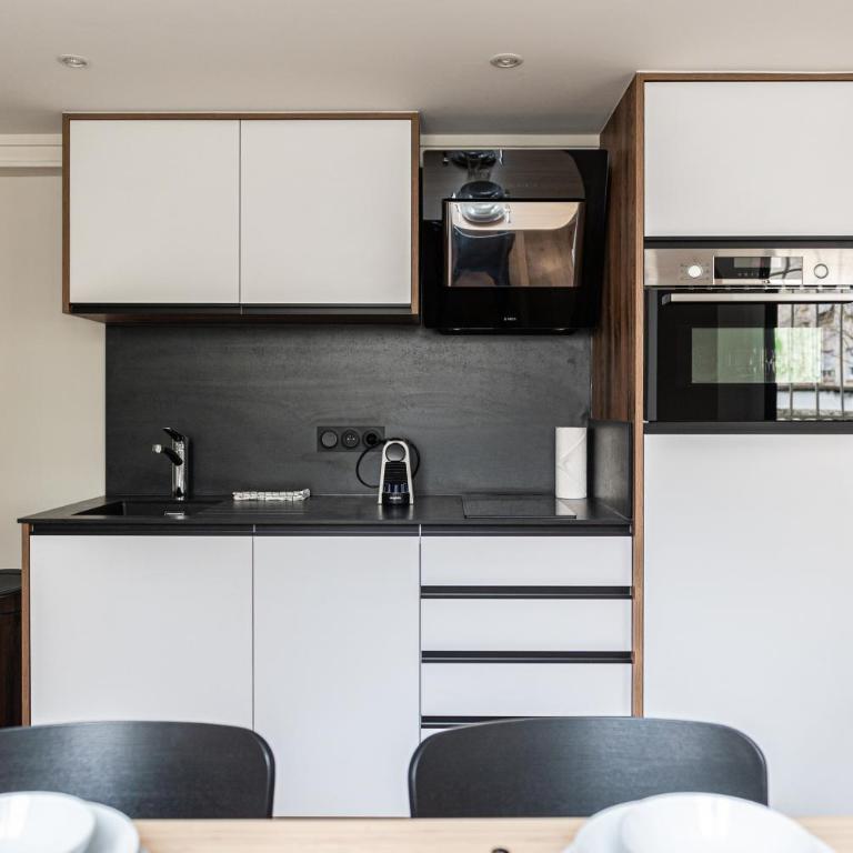 Make My Day 61, rue Sully - Appartement en Duplex - 1