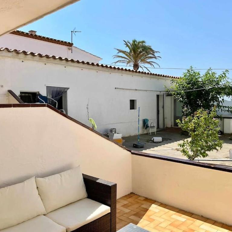 Apartamento a primera línea en Roses - Two-Bedroom Apartment - 1