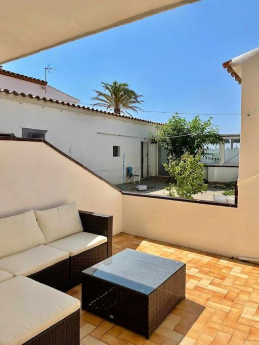 Apartamento a primera línea en Roses - Two-Bedroom Apartment - 12