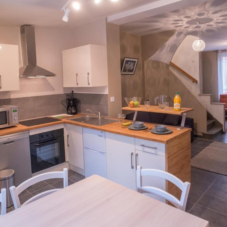 Gite Amiens - Maison 3 Chambres - 2