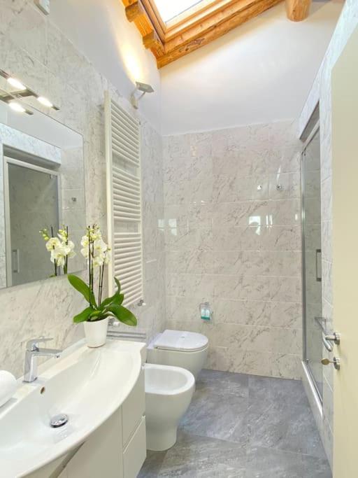 Relax&Business [Wi-fi, TV HD, Parcheggio gratuito] - Casa con 2 Camere da Letto - 16