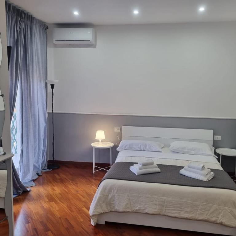 Campanile Maison - One-Bedroom Apartment - 1
