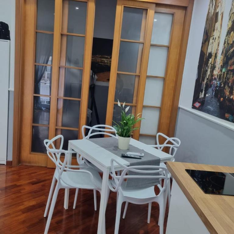 Campanile Maison - One-Bedroom Apartment - 5