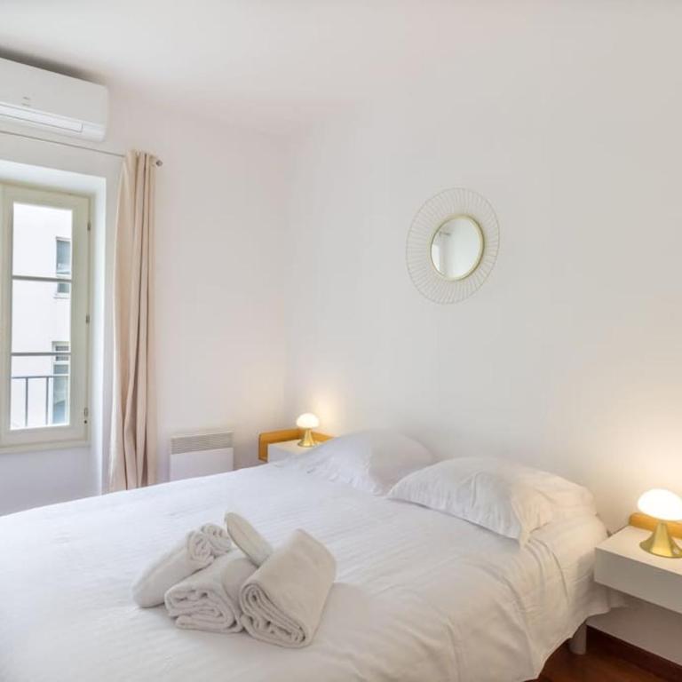 L13 Staywiz us - Central flat 5mins walk to beach AC Balcon WIFI - Appartement 1 Chambre - 1