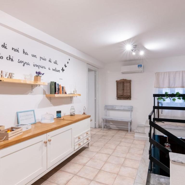 Arianna's House Historical Market - Appartamento con 2 Camere da Letto - 2