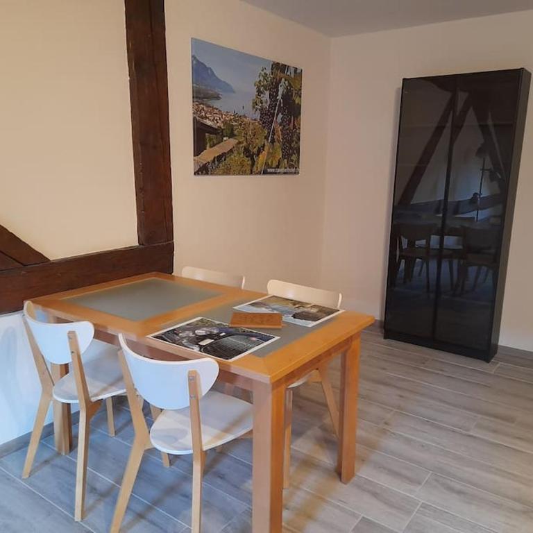 Studio mansardé chez un vigneron au village au 3ème étage sans ascenseur - Apartment mit 1 Schlafzimmer - 9