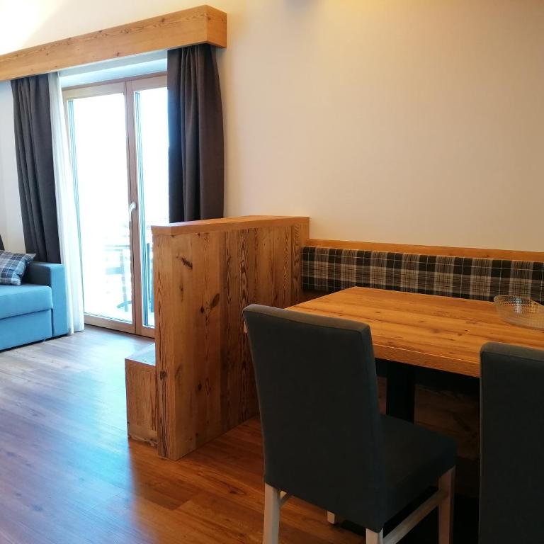 DOLOMITES B&B - Suites, Apartments and SPA - Apartment mit 2 Schlafzimmern - 2