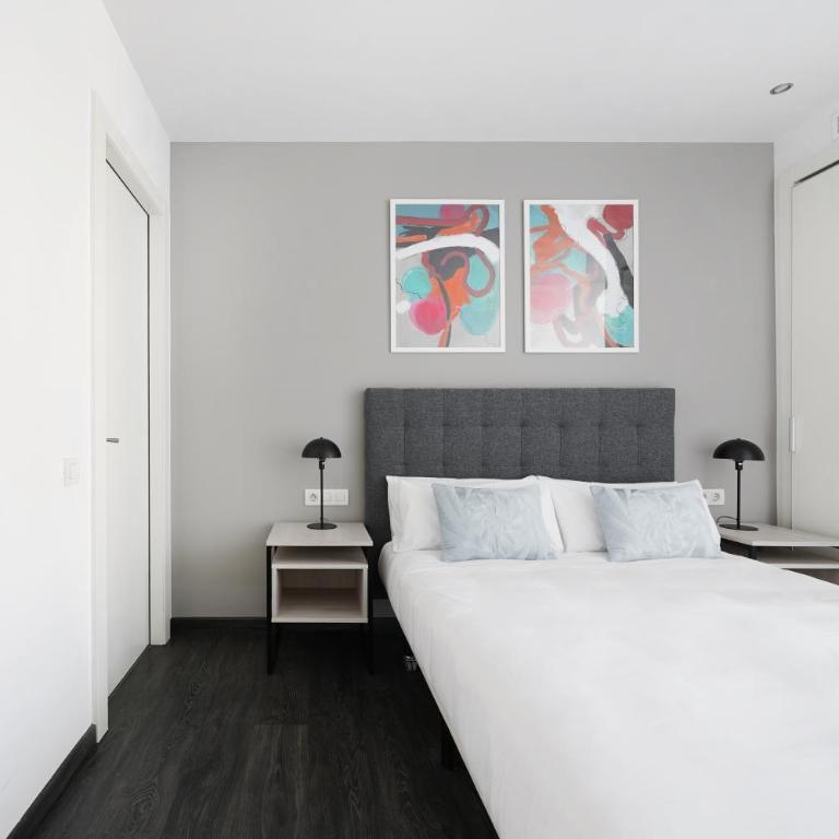 Numa Barcelona Colmena - 2 Bedroom Apartment with Sofa Bed - 9