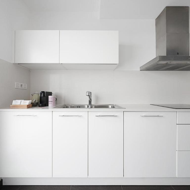 Numa Barcelona Colmena - 3 Bedroom Apartment with Terrace - Duplex - 4