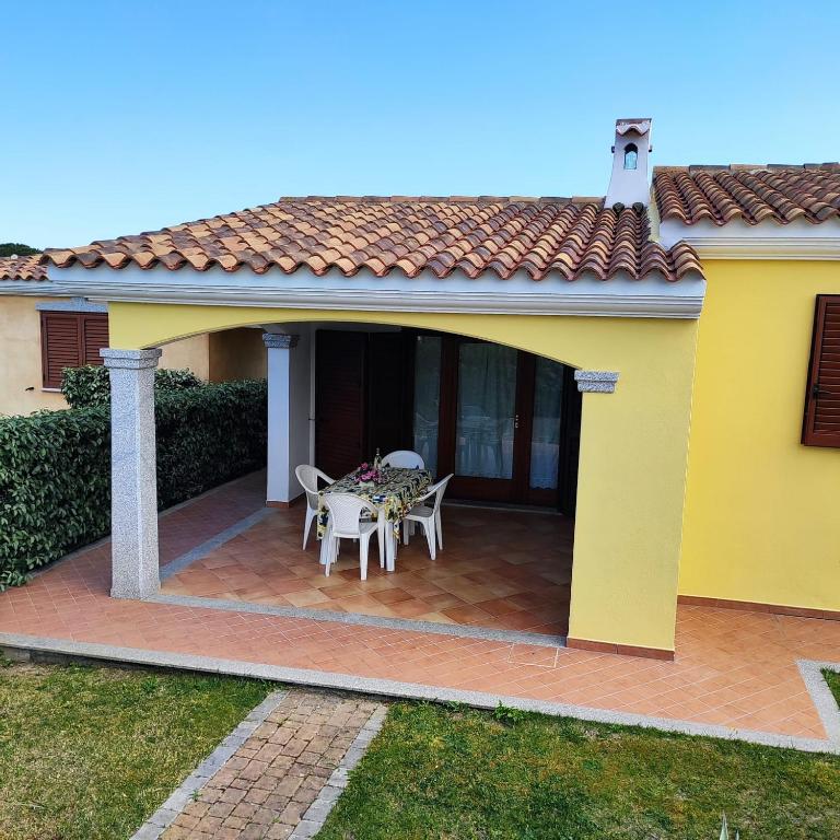 VILLA A 200 METRI DALLA SPIAGGIA - Casa Vacanze - 18
