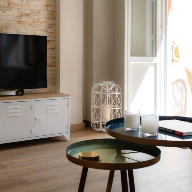 L19 Staywiz us - 1BDR Massena central 2mins Sea PromenadeAC Balcony - Appartement 1 Chambre - 10