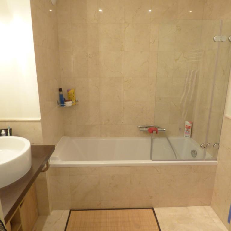 Mer, plages, piscine, paysages ydilliques:LE REVE! - Appartement 2 Chambres - 14