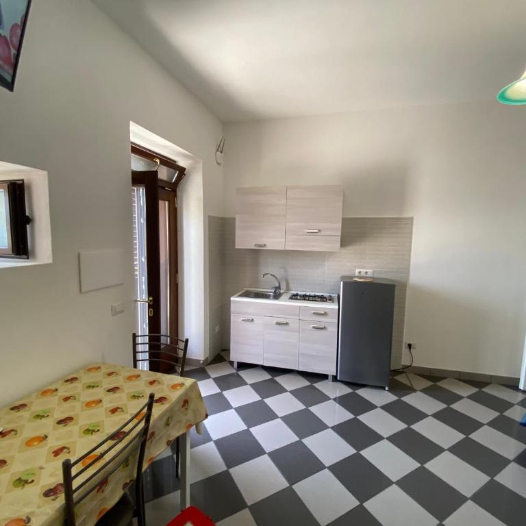 LIPARI by the Port (A) - (Holiday Housing) - Appartamento Monolocale con Vista Mare - 22