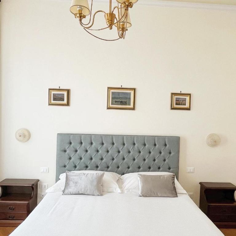 Cimabue 9 - Family Room - 2