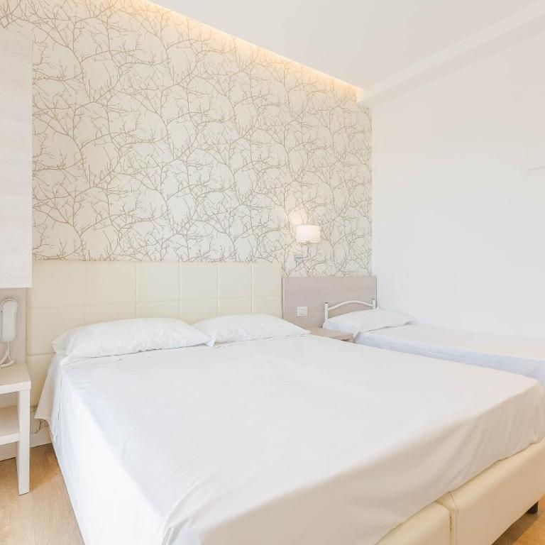 Hb Hotels Orchidea Blu - Camera Tripla Standard - 4
