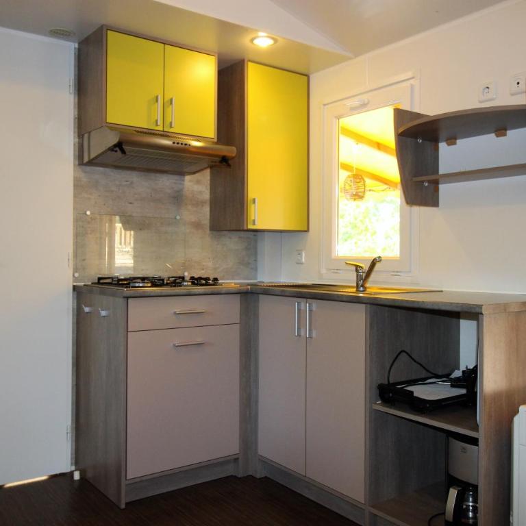Harbers zonvakanties chalets met airco camping Leï Suves Roquebrune sur Argens - Chalet 3 Chambres - 18