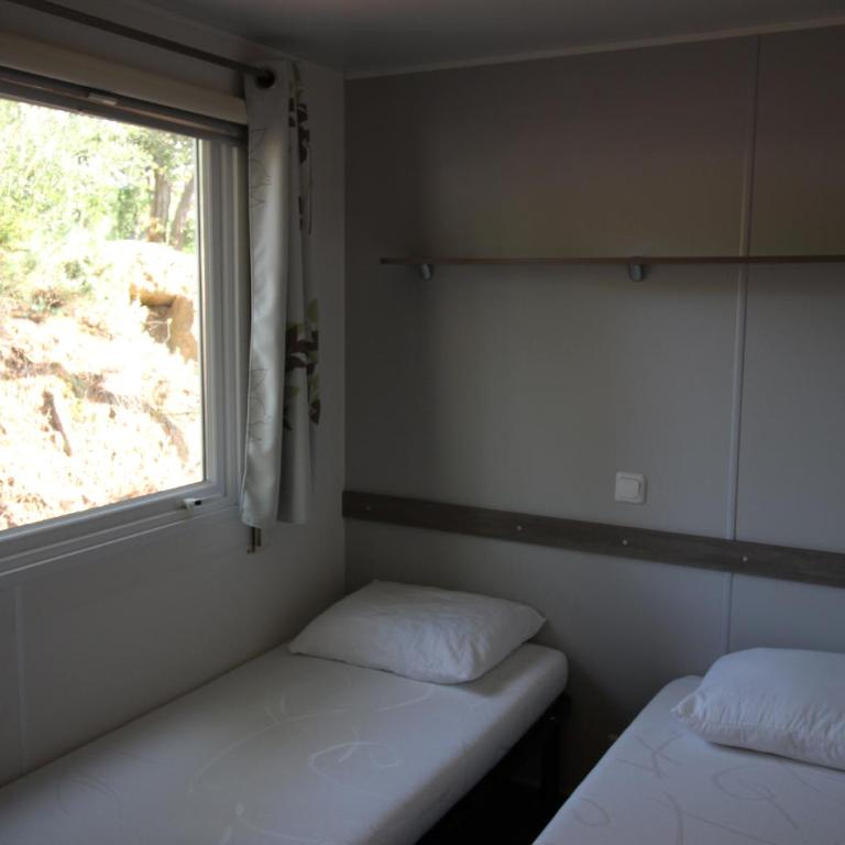 Harbers zonvakanties chalets met airco camping Leï Suves Roquebrune sur Argens - Chalet 3 Chambres - 20