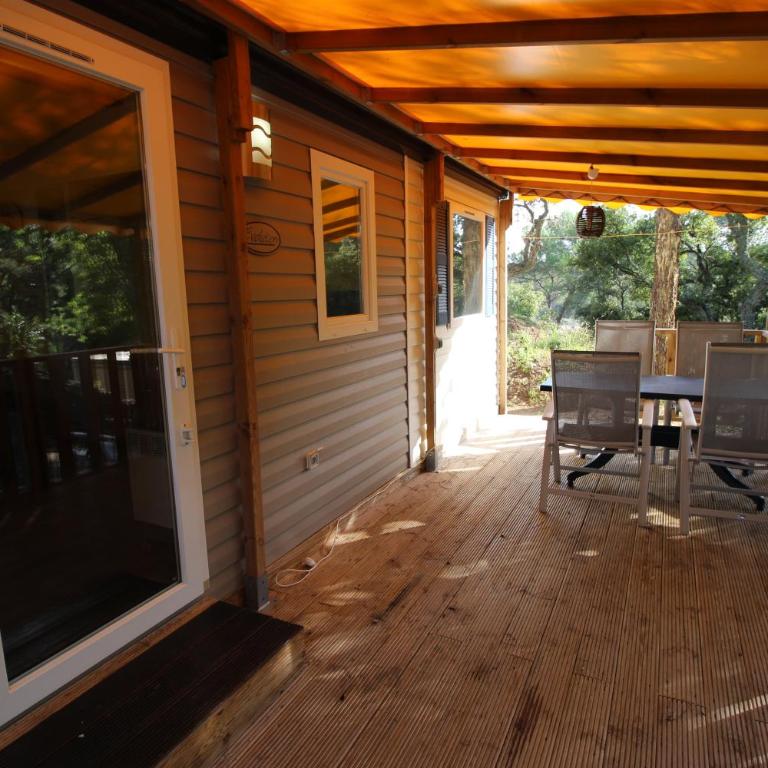 Harbers zonvakanties chalets met airco camping Leï Suves Roquebrune sur Argens - Chalet 3 Chambres - 25