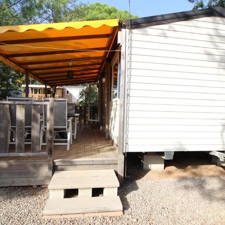 Harbers zonvakanties chalets met airco camping Leï Suves Roquebrune sur Argens - Chalet 3 Chambres - 26