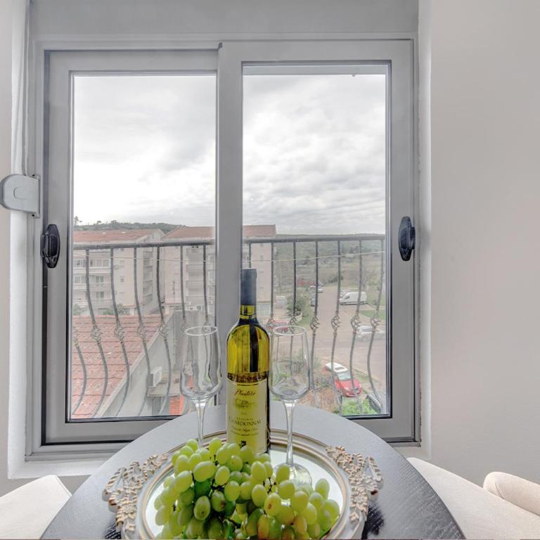 Delfin Apartments - Standardna Dvokrevetna Soba sa Bračnim Krevetom - 4