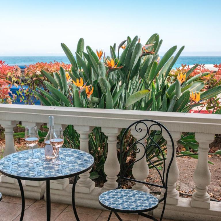 Nice studio sea front, terrace, ground floor - Studio - Vue sur Mer - 2