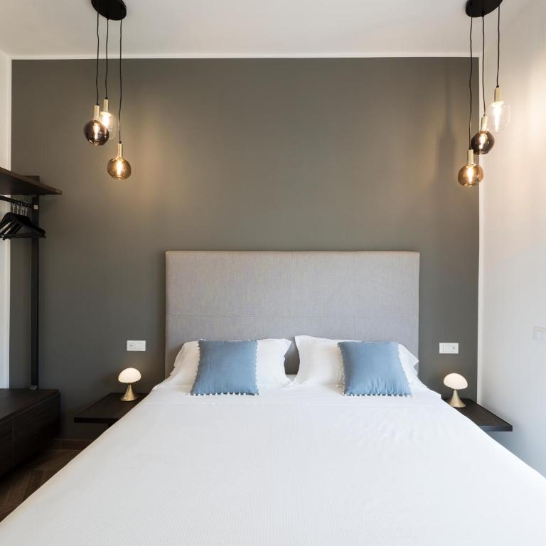Savoia Rooms Roma - Chambre Lit Queen-Size avec Balcon - 10