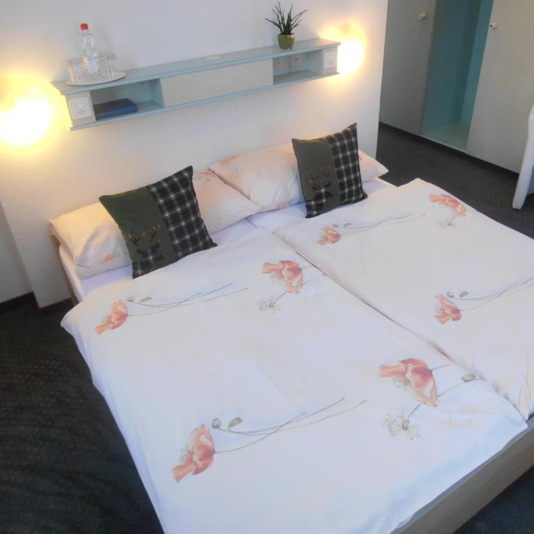 Hotel Restaurant Escher - Standard Doppelzimmer - 12
