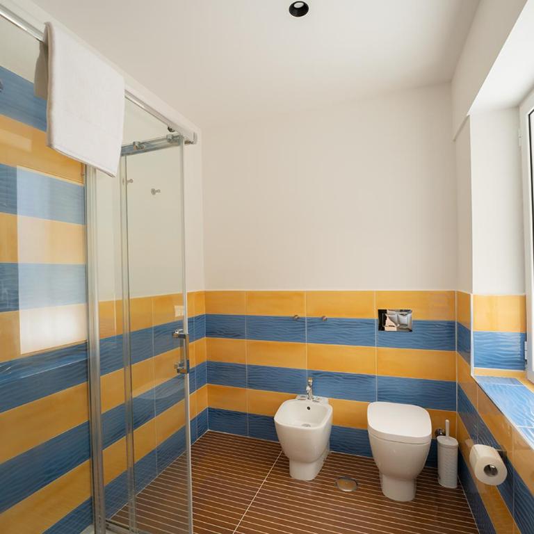 GreRos H. Rooms Napoli Centro by Clapa Group Dislocated Hospitality - Standard Double Room - 9