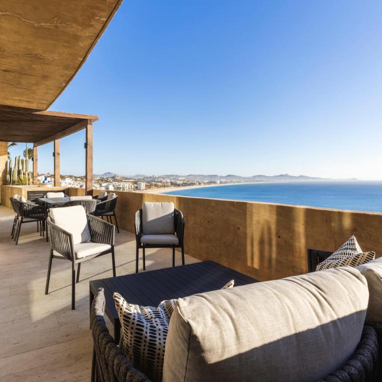 Private Hot Tub - Ocean View - GYM - Free Parking - Three-Bedroom Apartment - 36