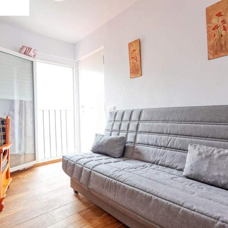 Alojamiento Gardenia 200m de la playa, Aire Acondicionado WiFi y WiFi solo familias y parejas - Casa de 2 dormitorios - 10