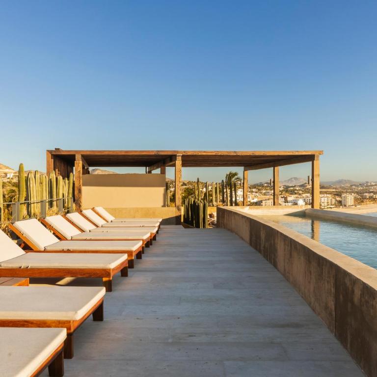Private Hot Tub - Ocean View - GYM - Free Parking - Three-Bedroom Apartment - 41