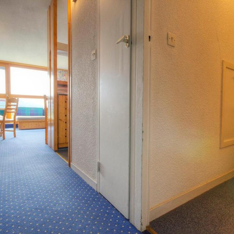 Appartement 5 pers. - Ski aux pieds avec balcon et Wifi - Appartement 1 Chambre - 9