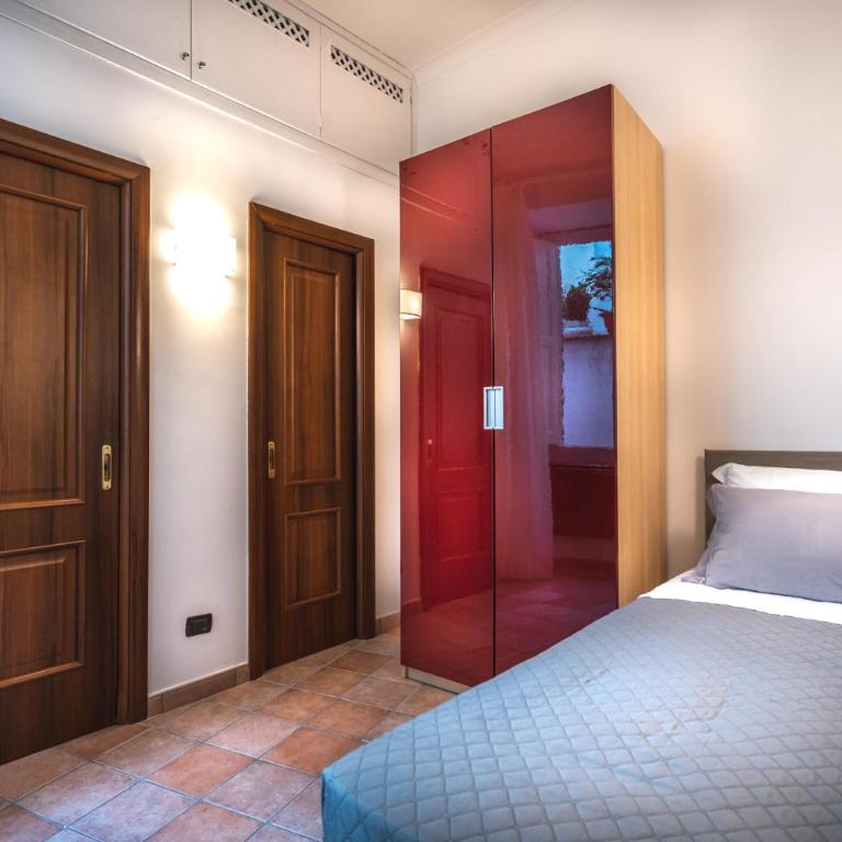 Apartment Giuliani - Three-Bedroom Apartment - 19