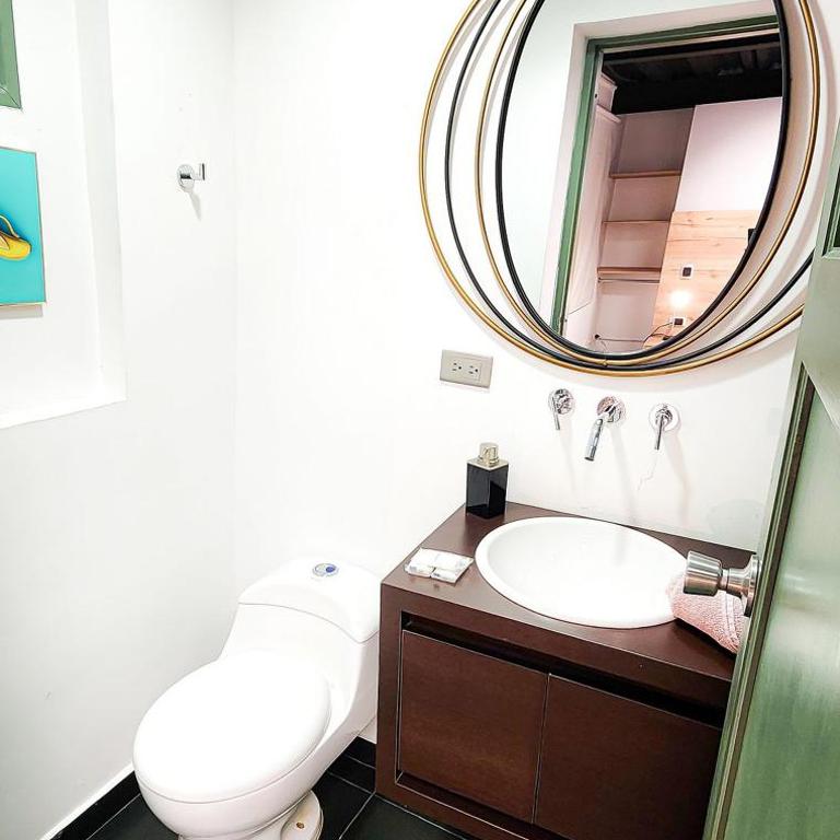 Vintage House With Jacuzzi In Manila - Apartamento - 2 niveles - 70