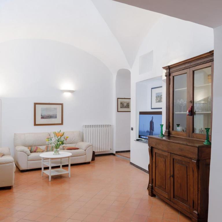 145 - Casa del Capitano Centro Imperia,300metri dal mare - Appartamento con 1 Camera da Letto - 28