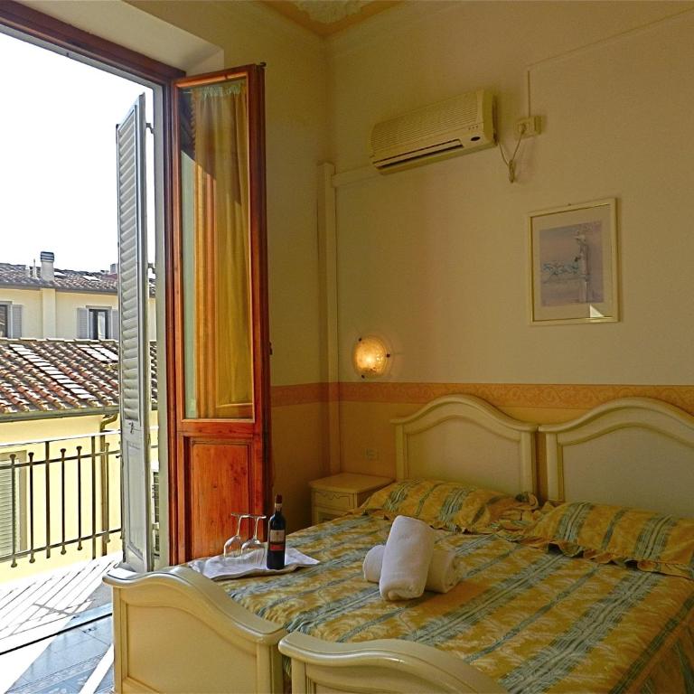 Hotel Desirèe - Double or Twin Room with Balcony - 1