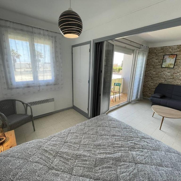 Studio 4 pers. en bord de mer avec balcon, parking et animaux admis à Saint-Cyprien. - FR-1-106-94 - Apartment - 5