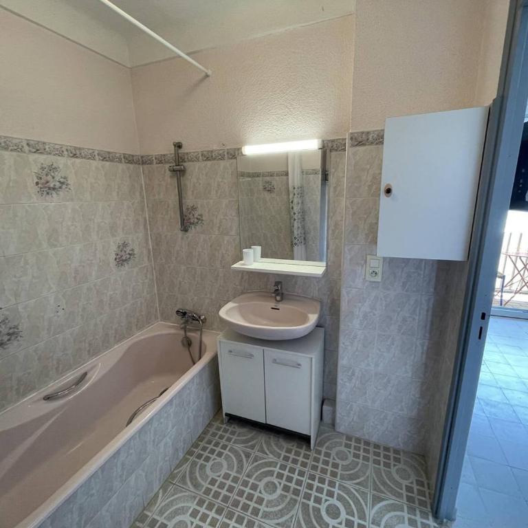 Studio 4 pers. en bord de mer avec balcon, parking et animaux admis à Saint-Cyprien. - FR-1-106-94 - Apartment - 20