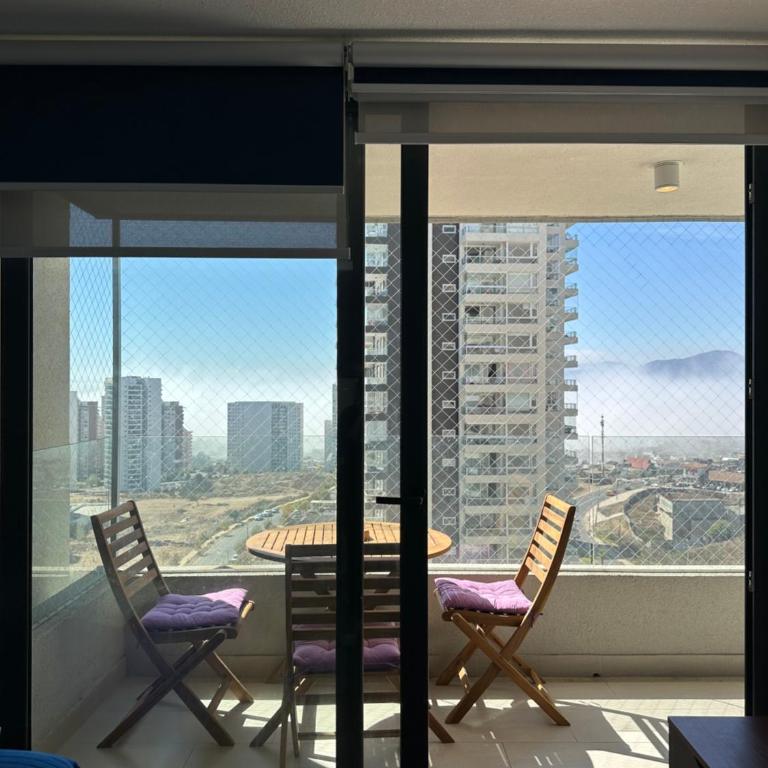 Maravilloso Dpto Concon reñaca Nuevo con PISCINA y ESTACIONAMIENTO en edificio ECO COSTAS de CONCON frente a Dunas y al MAR, a pasos del Jumbo con Estacionamiento gratuito techado-check in 24 horas, luminosa vista al mar wifi EN BOSQUESDEMONTEMAR - Apartamento de 1 dormitorio - 49