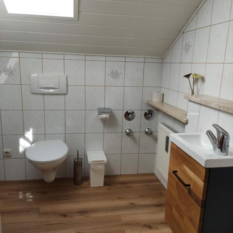 Ferienwohnungen Kral - Apartment mit 2 Schlafzimmern und Balkon - 18